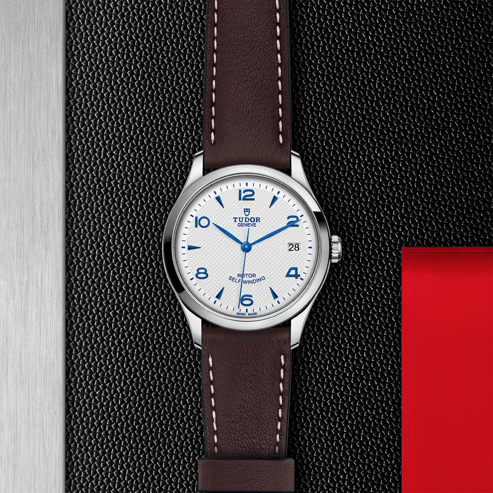 Tudor 1926 - Model No. M91450-0010